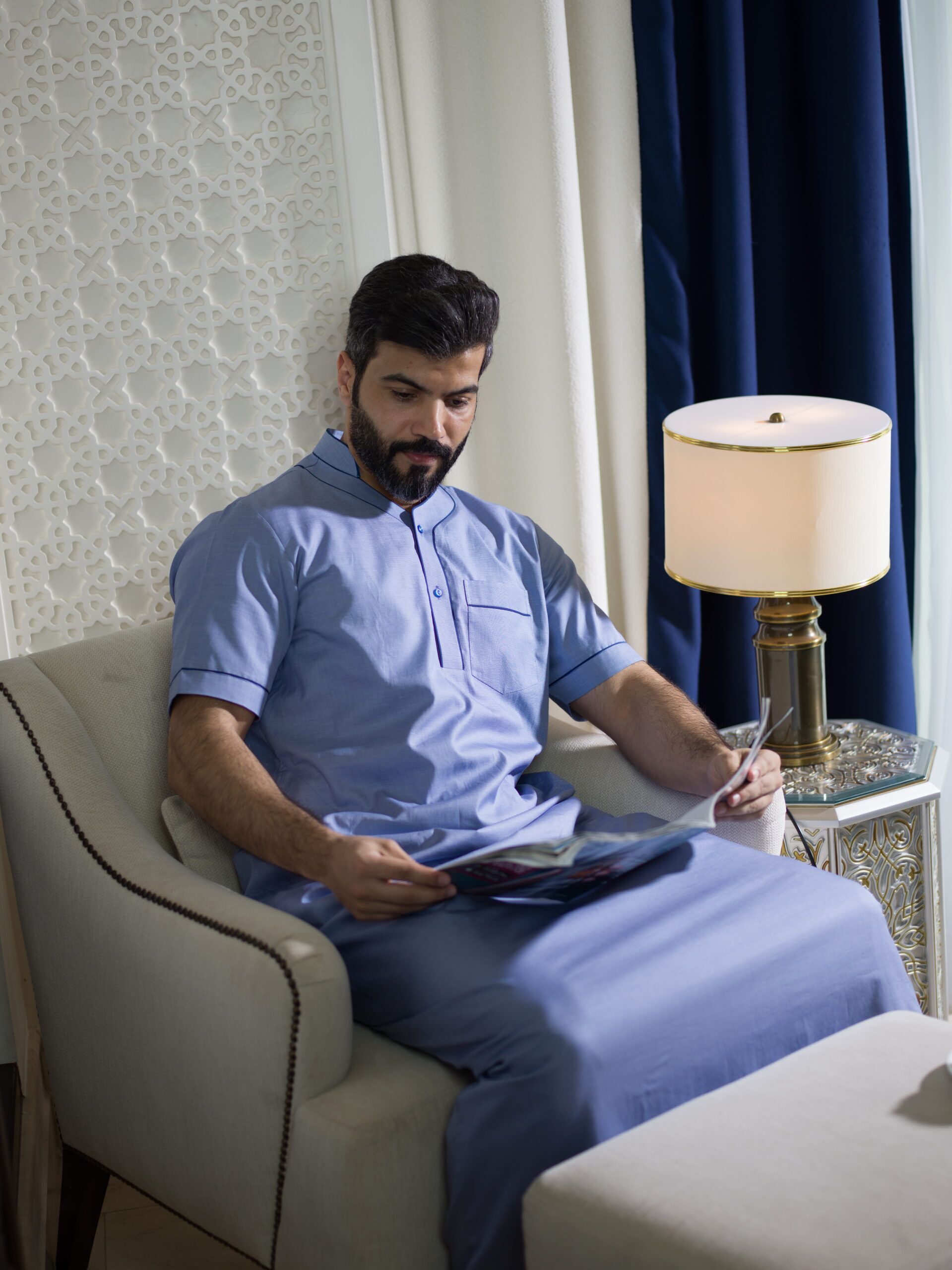 جلابية رقبة دائرية - Panel Neck - الصورة 4